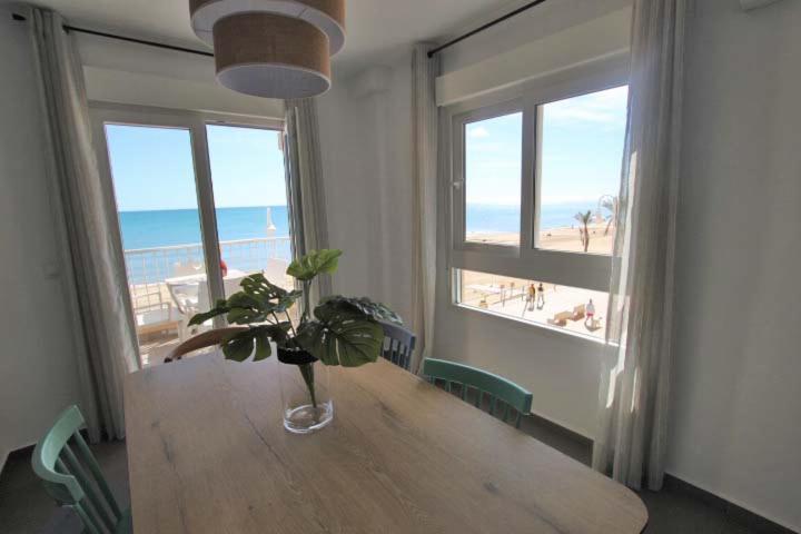 Apartamento Primera Linea Playa Centro De Guardamar Apartment Гуардамар дел Сегура Екстериор снимка