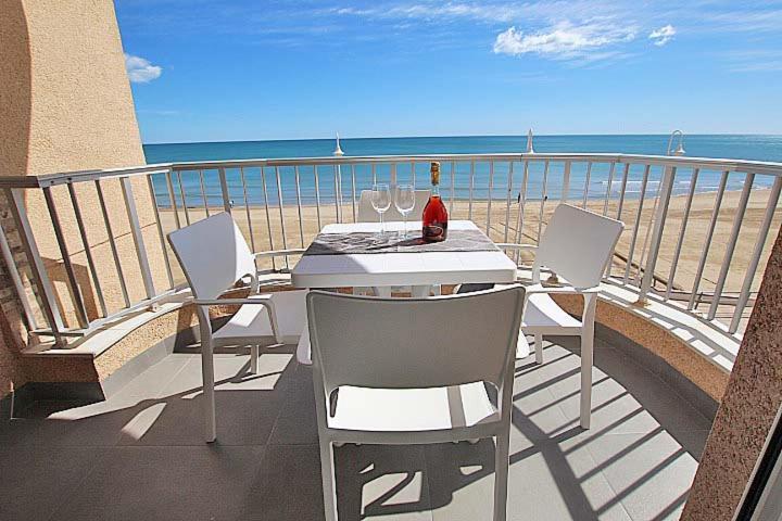 Apartamento Primera Linea Playa Centro De Guardamar Apartment Гуардамар дел Сегура Екстериор снимка
