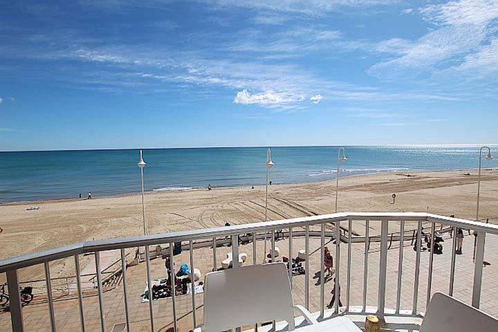 Apartamento Primera Linea Playa Centro De Guardamar Apartment Гуардамар дел Сегура Екстериор снимка